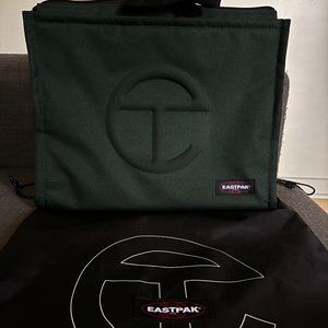 Eastpak x Telfar Medium Shopper - Dark Olive